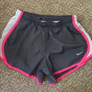 Youth Nike shorts size M